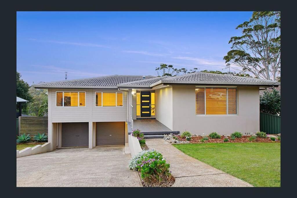 Harrys @ Shelly Beach - Family Home With Pool Port Macquarie Exterior photo